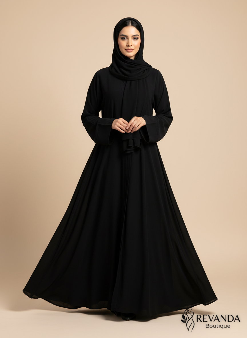 عباية كلوش سوداء كلاسيكية بلمسة ملكية